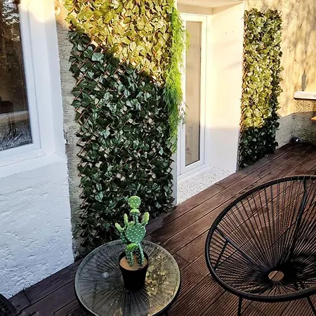 N1-terrasse - Barbacane - Pieds Cite - Clime Mobile Διαμέρισμα *