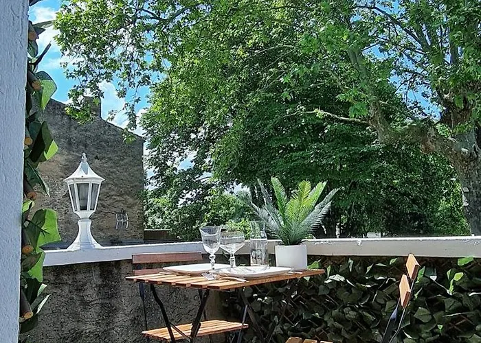 Apartment N1-terrasse - Barbacane - Pieds Cite - Clime Mobile